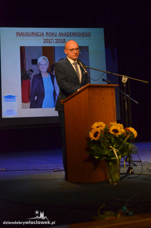 Uniwersytet III Wieku zaczął rok akademicki