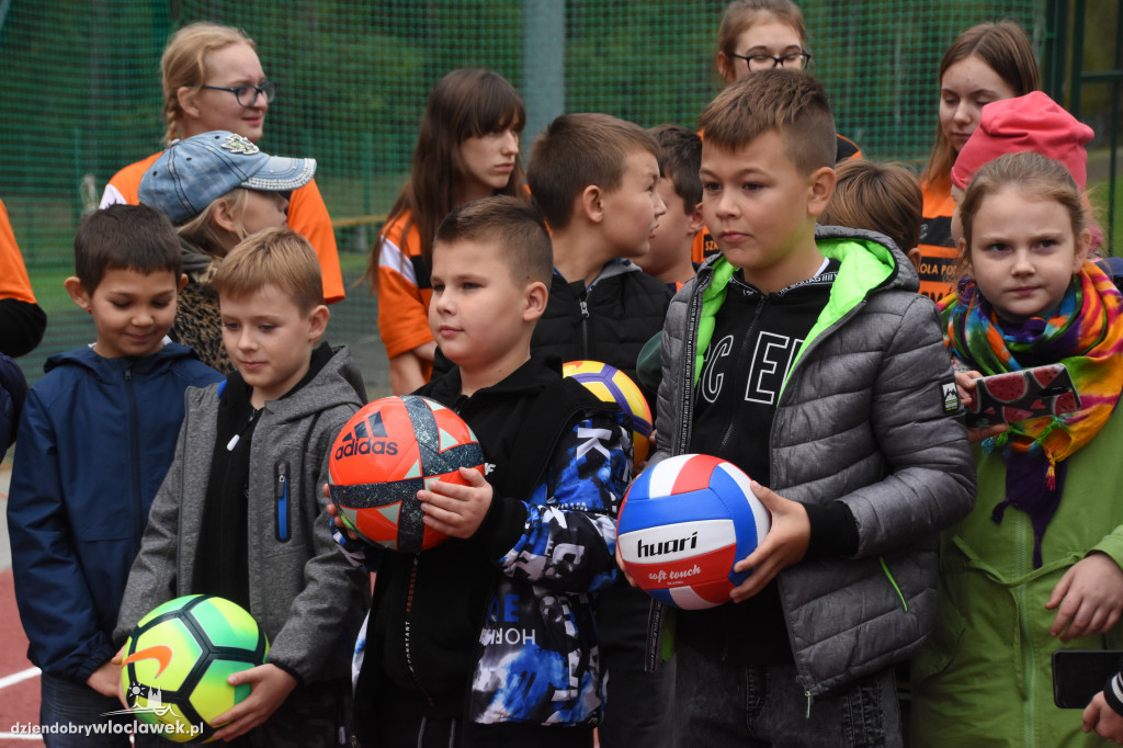 Nowe boisko przy szkole w Smólniku