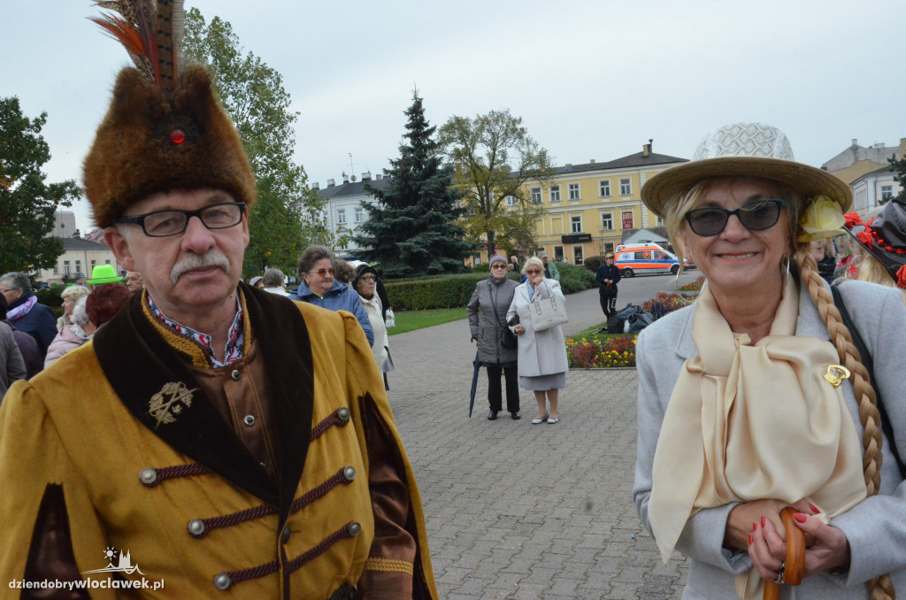 Rozpoczęcie Senioraliów na placu Wolności