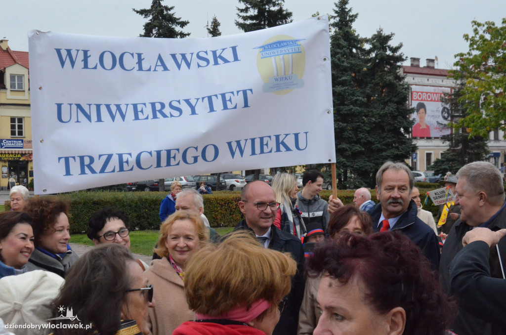 Rozpoczęcie Senioraliów na placu Wolności