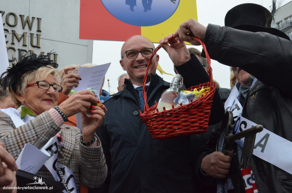 Rozpoczęcie Senioraliów na placu Wolności