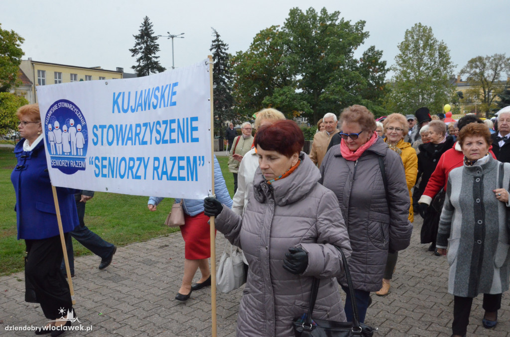 Rozpoczęcie Senioraliów na placu Wolności