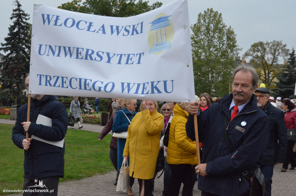 Rozpoczęcie Senioraliów na placu Wolności