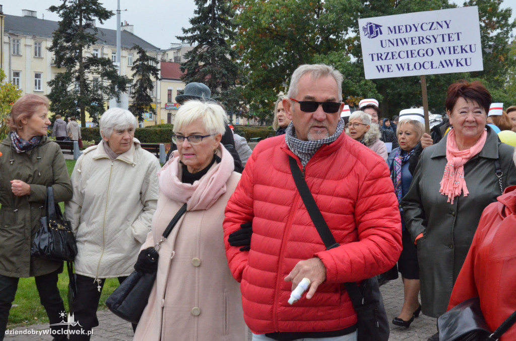 Rozpoczęcie Senioraliów na placu Wolności