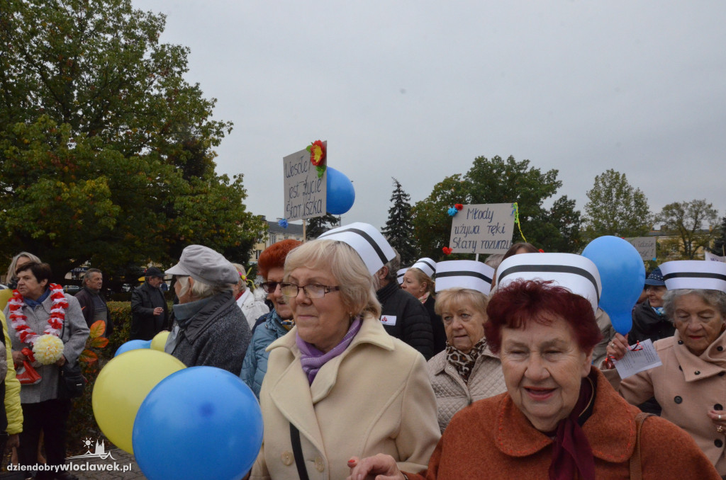 Rozpoczęcie Senioraliów na placu Wolności