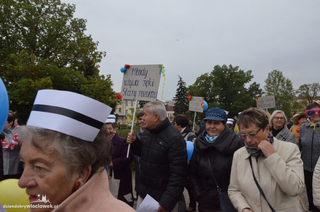 Rozpoczęcie Senioraliów na placu Wolności