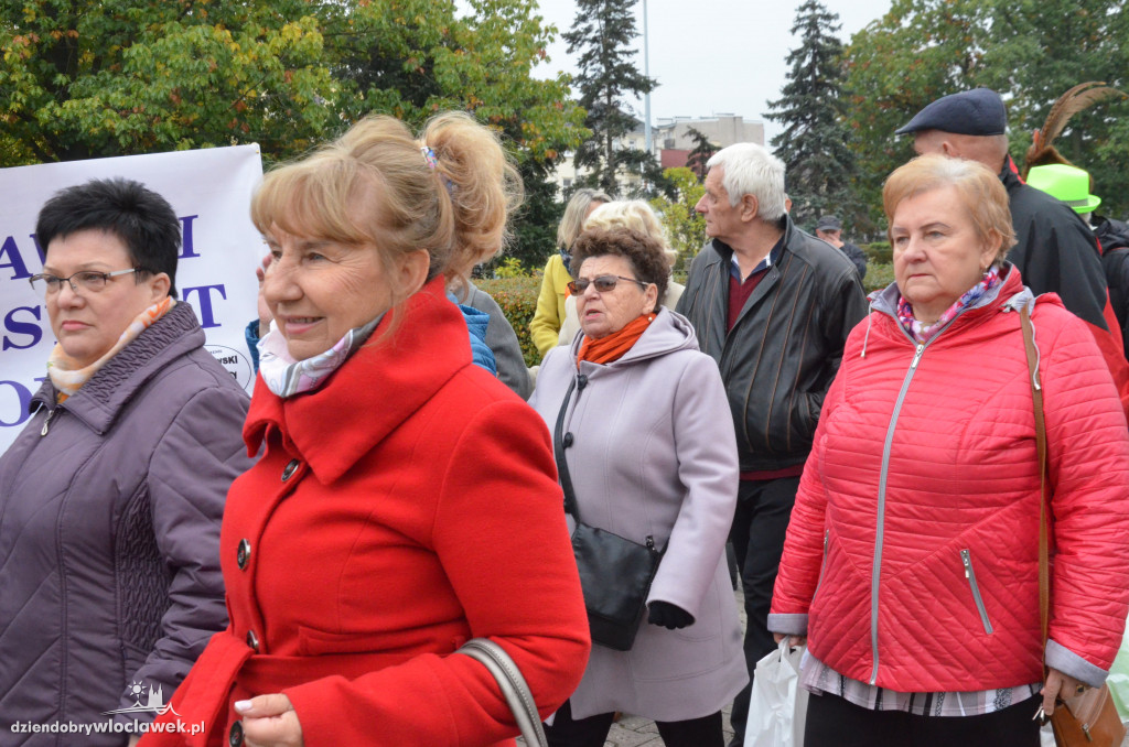 Rozpoczęcie Senioraliów na placu Wolności
