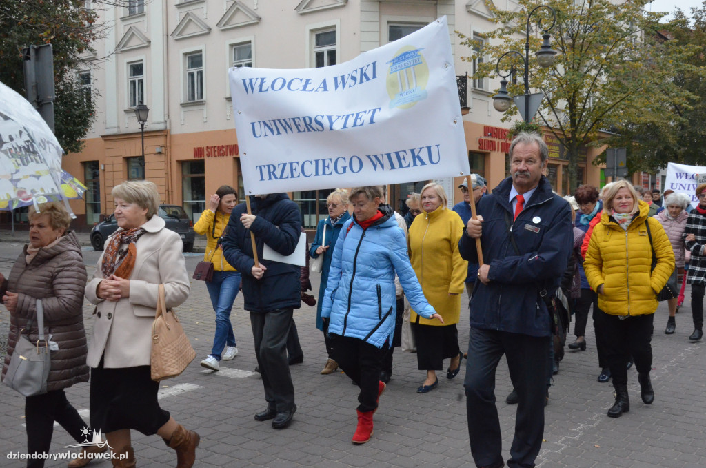 Rozpoczęcie Senioraliów na placu Wolności