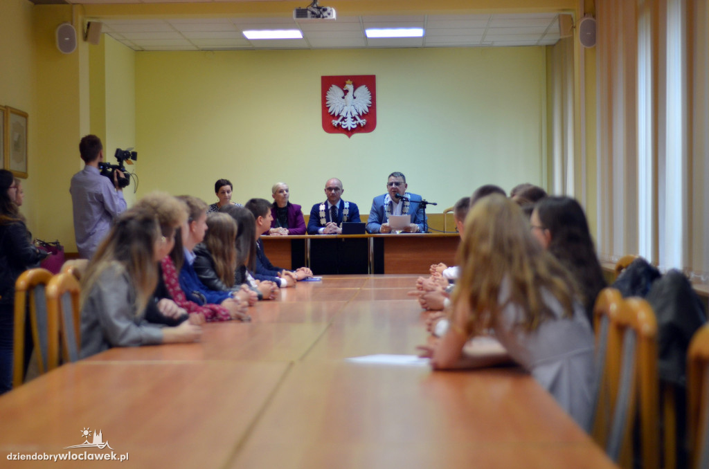 Zaprzysiężenie Młodzieżowej Rady Miasta