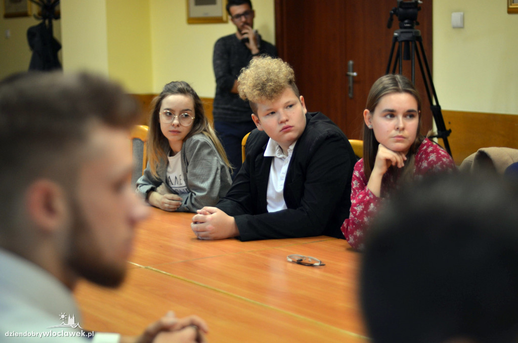 Zaprzysiężenie Młodzieżowej Rady Miasta