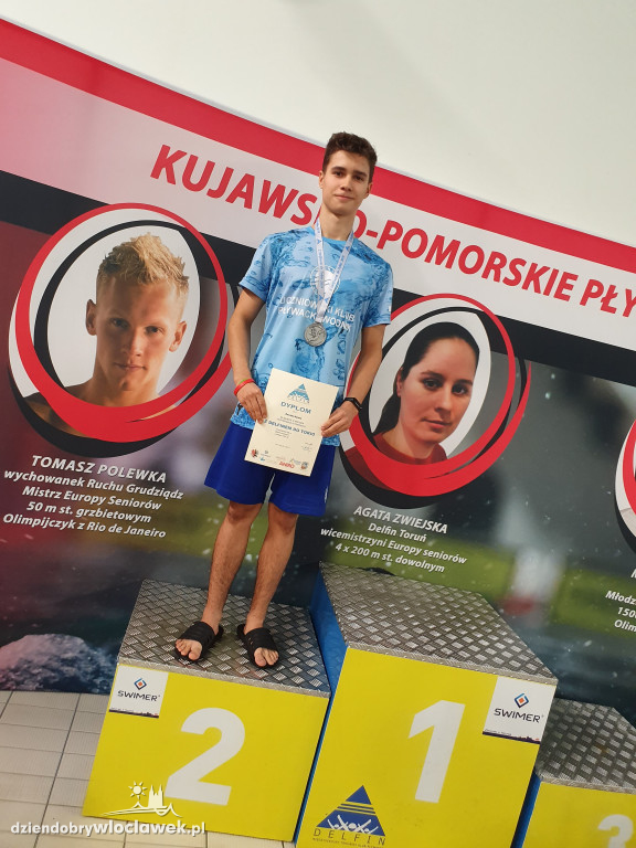 Włocławscy pływacy z medalami