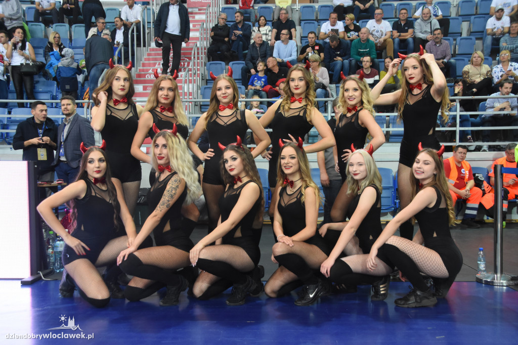 Cheerleaders na meczu Anwil - Lacq-Orthez