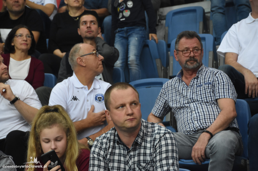 Kibice na inauguracji Ligi Mistrzów