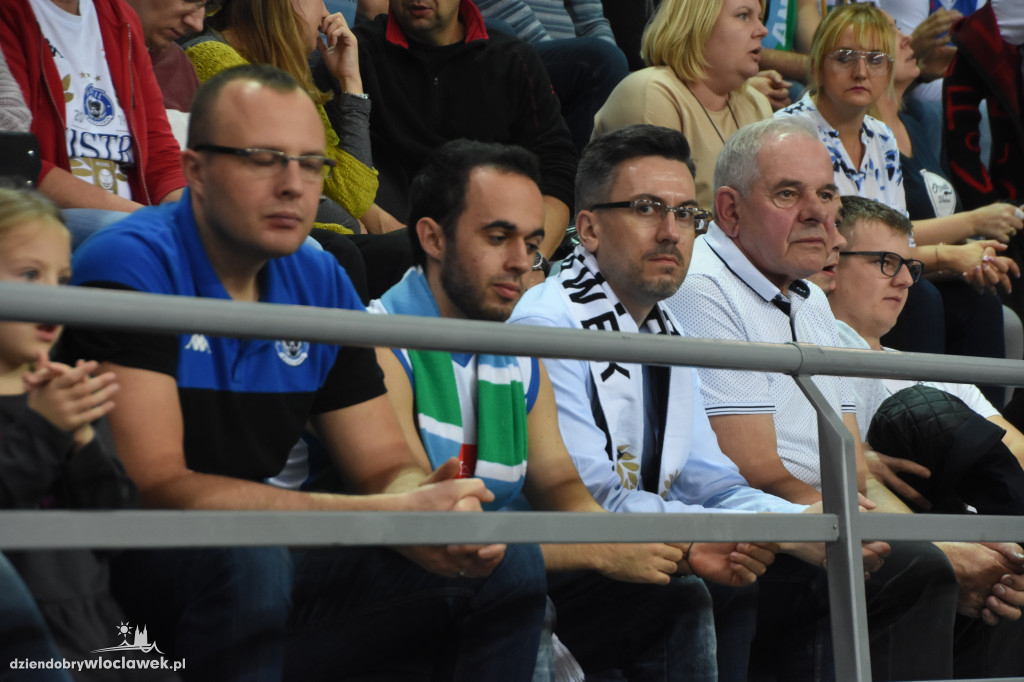 Kibice na inauguracji Ligi Mistrzów