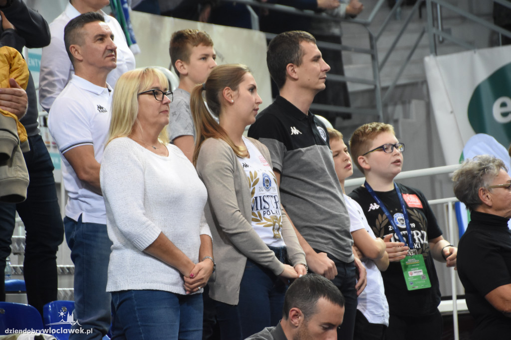 Kibice na inauguracji Ligi Mistrzów