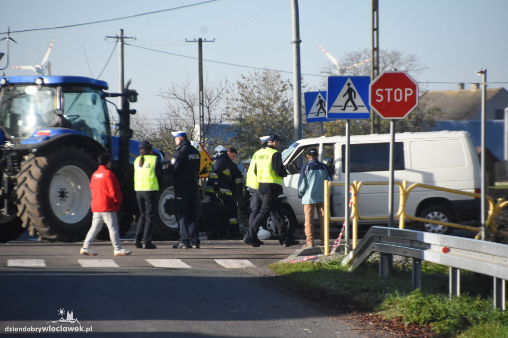 Czołowe zderzenie busów