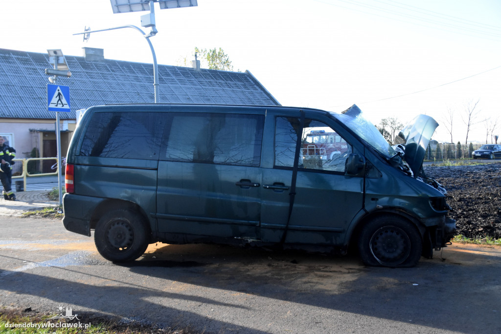 Czołowe zderzenie busów