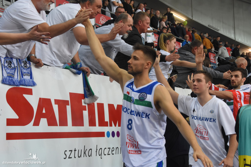 Kibice na inauguracji Ligi Mistrzów