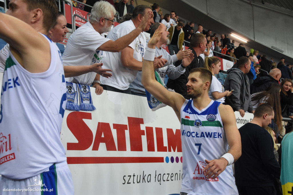 Kibice na inauguracji Ligi Mistrzów