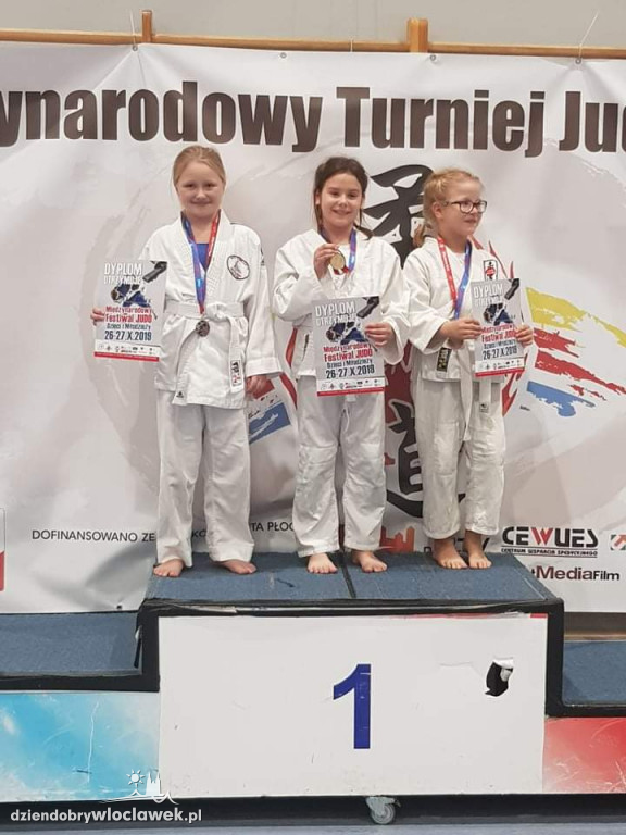 Kolejne medale zawodników Olimpijczyka