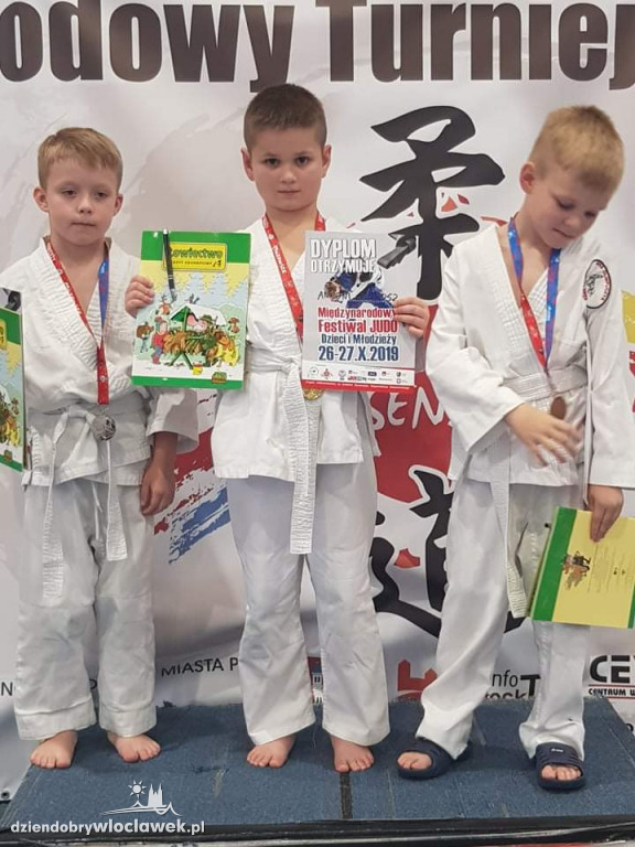 Kolejne medale zawodników Olimpijczyka