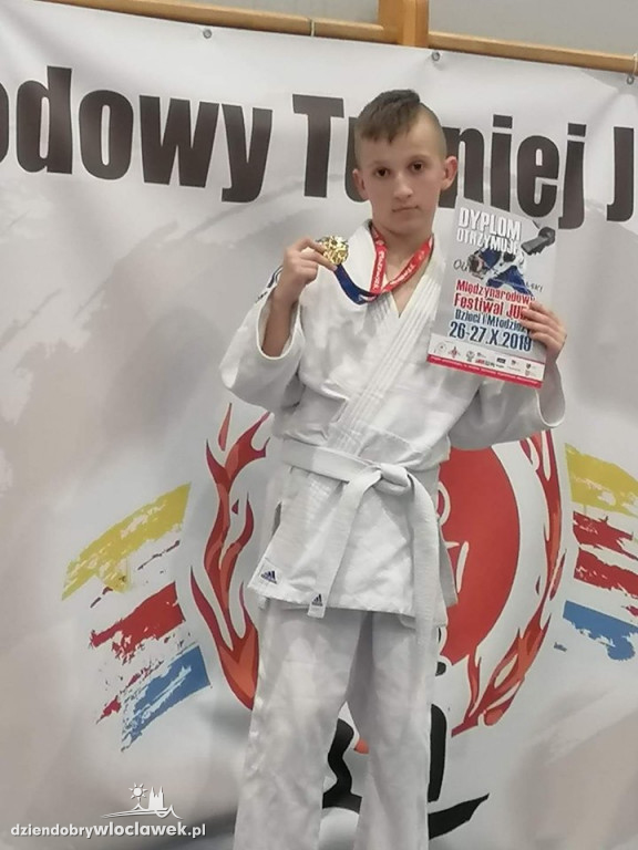 Kolejne medale zawodników Olimpijczyka