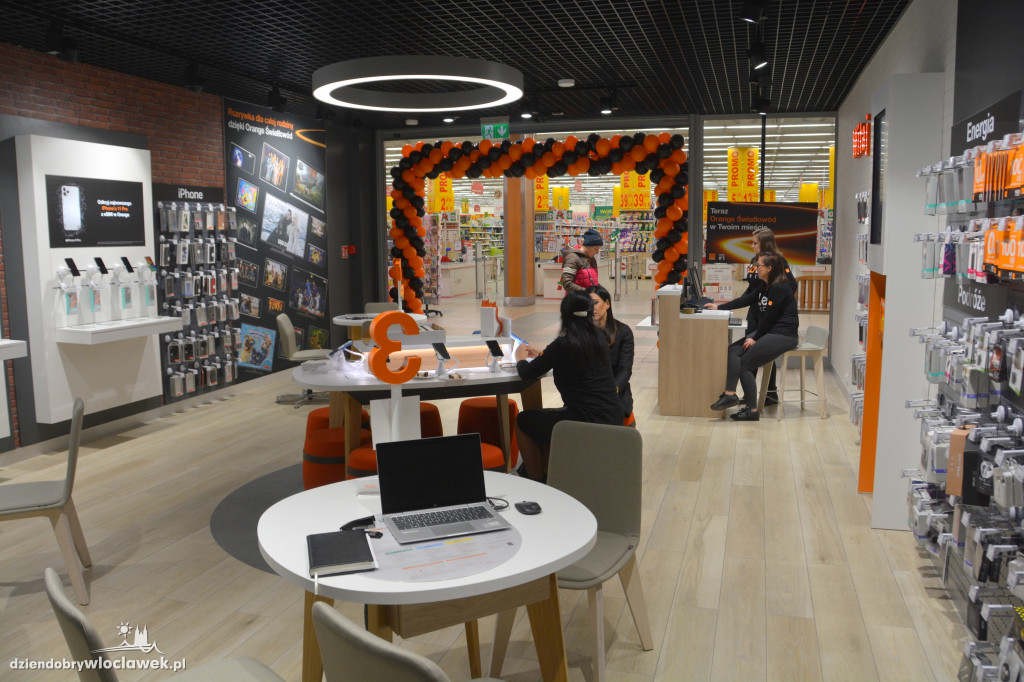 Nowy salon Orange we Włocławku