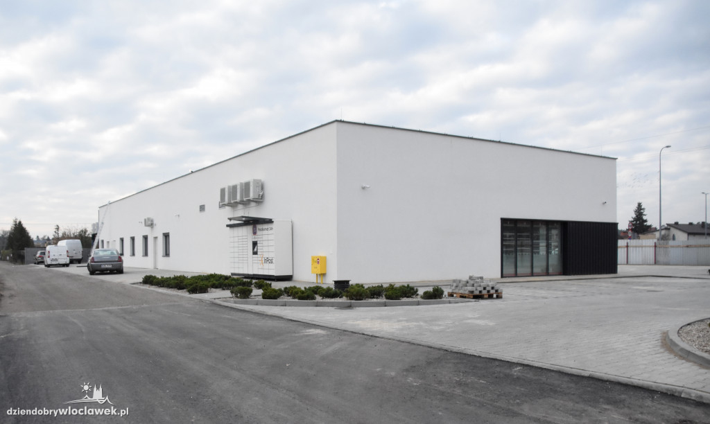 Budowa centrum handlowego