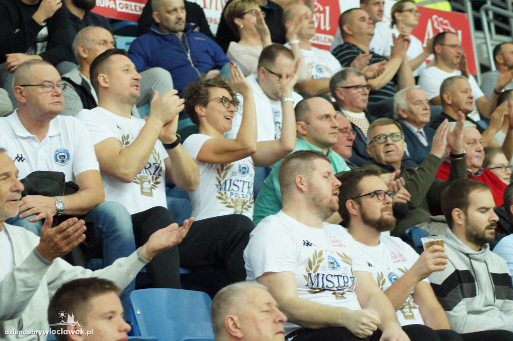 Kibice na meczu Anwilu z GTK Gliwice