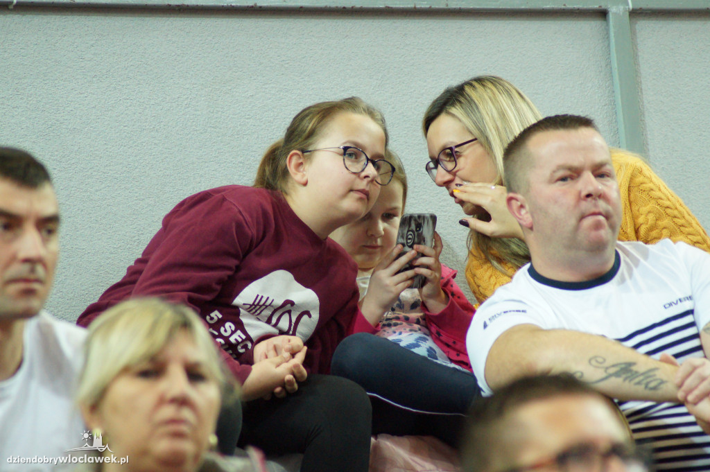 Kibice na meczu Anwilu z GTK Gliwice