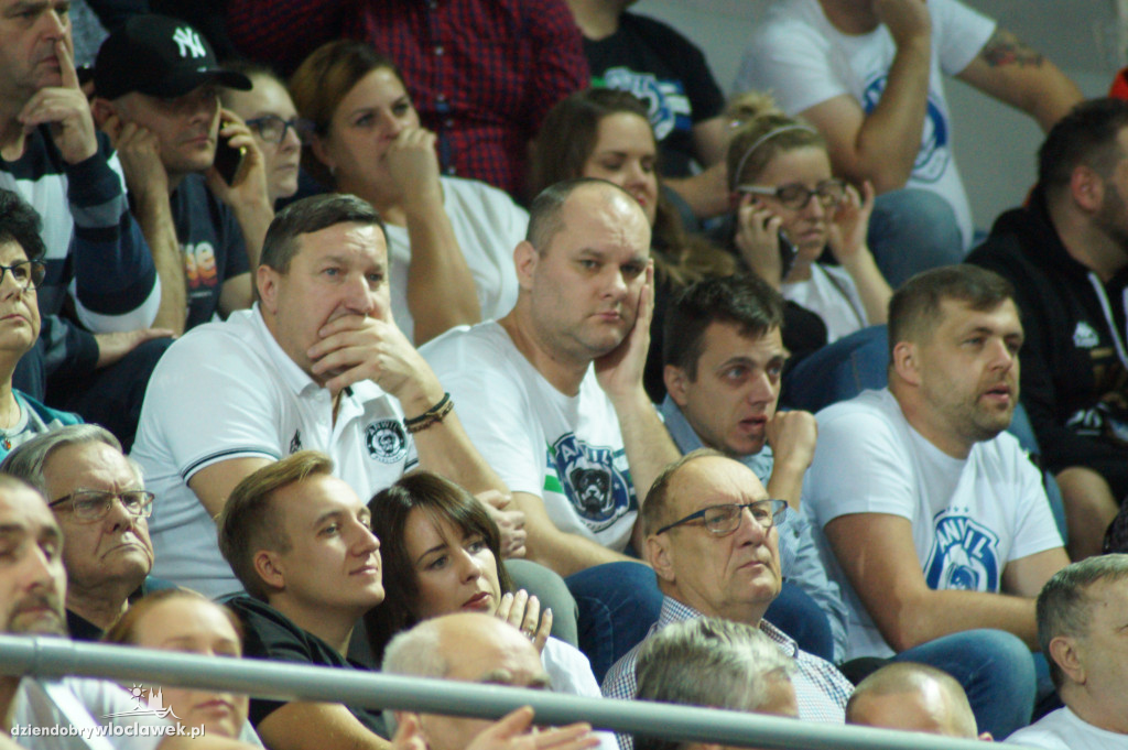 Kibice na meczu Anwilu z GTK Gliwice