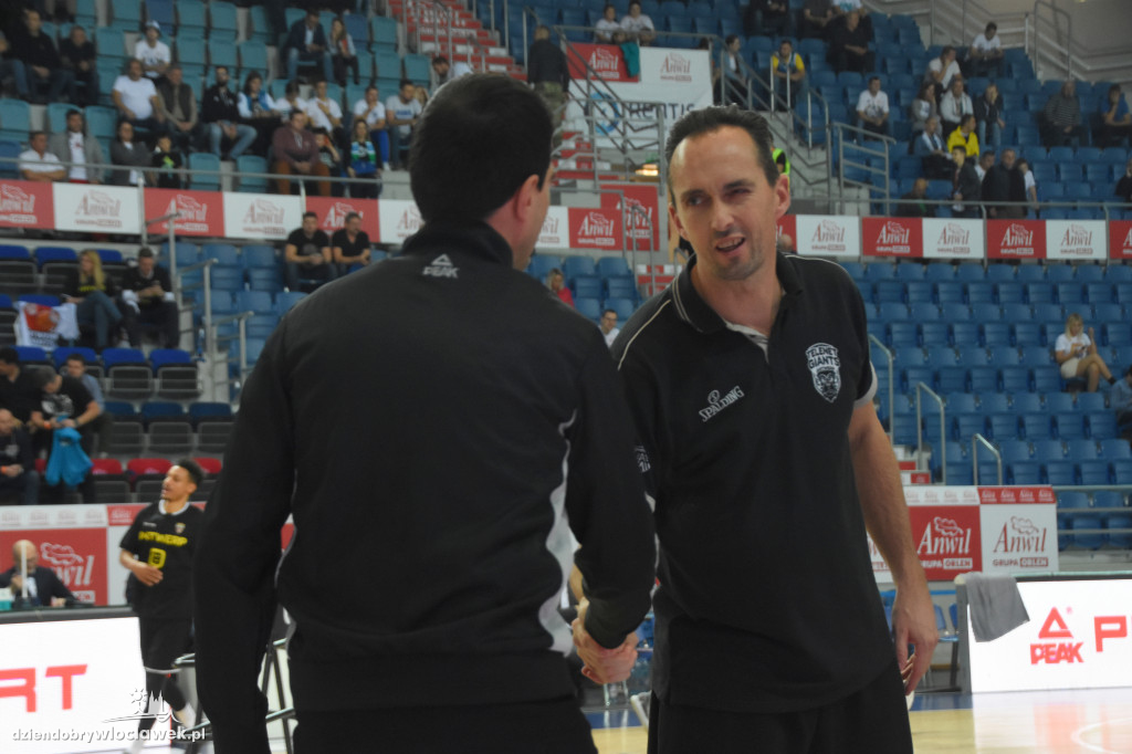 Anwil W-ek - Telenet Giants Antwerpia