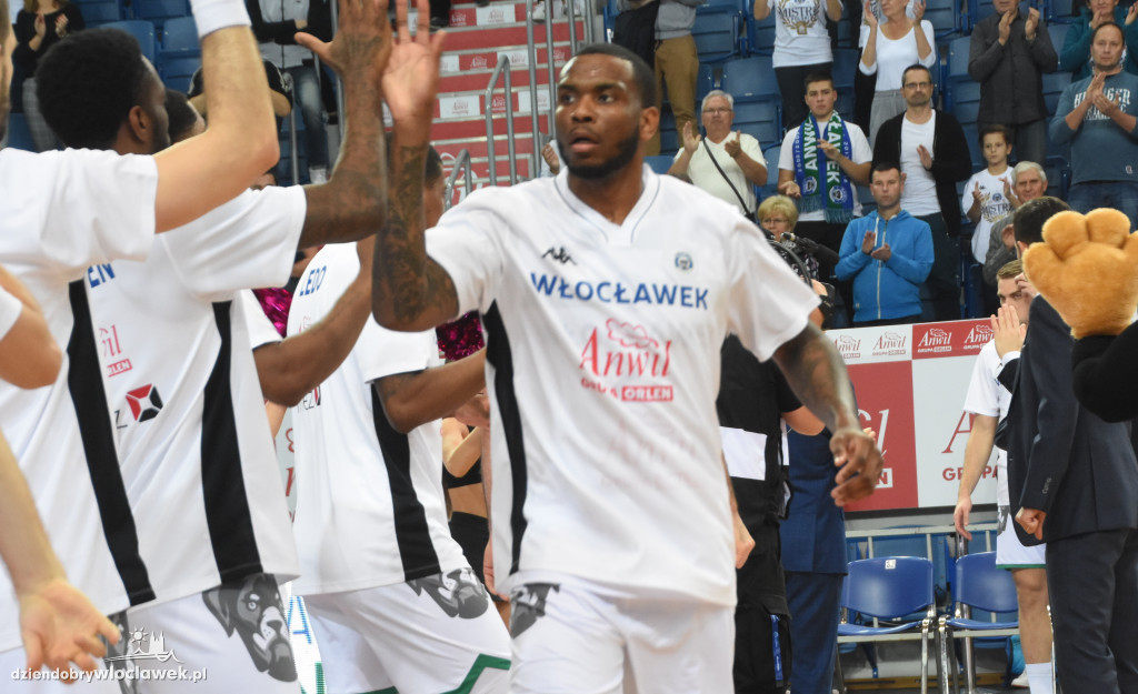 Anwil W-ek - Telenet Giants Antwerpia
