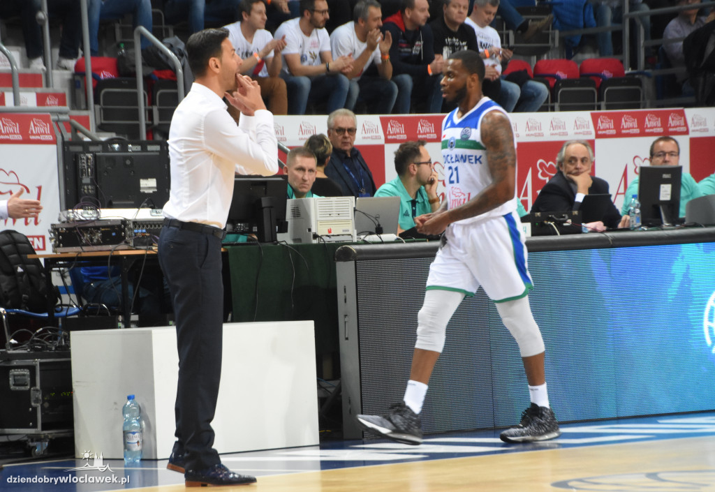 Anwil W-ek - Telenet Giants Antwerpia