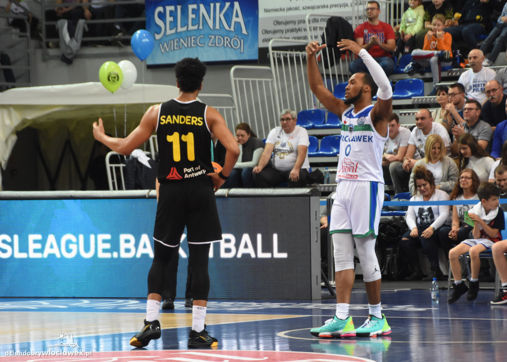 Anwil W-ek - Telenet Giants Antwerpia