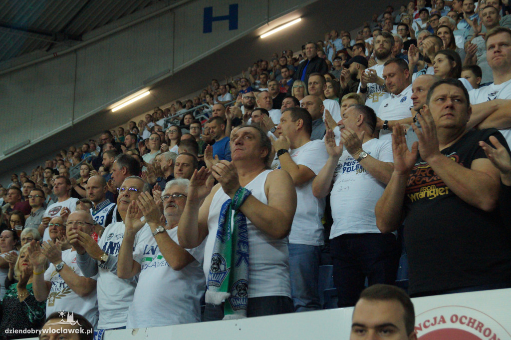 Kibice na meczu Anwil vs HydroTruck