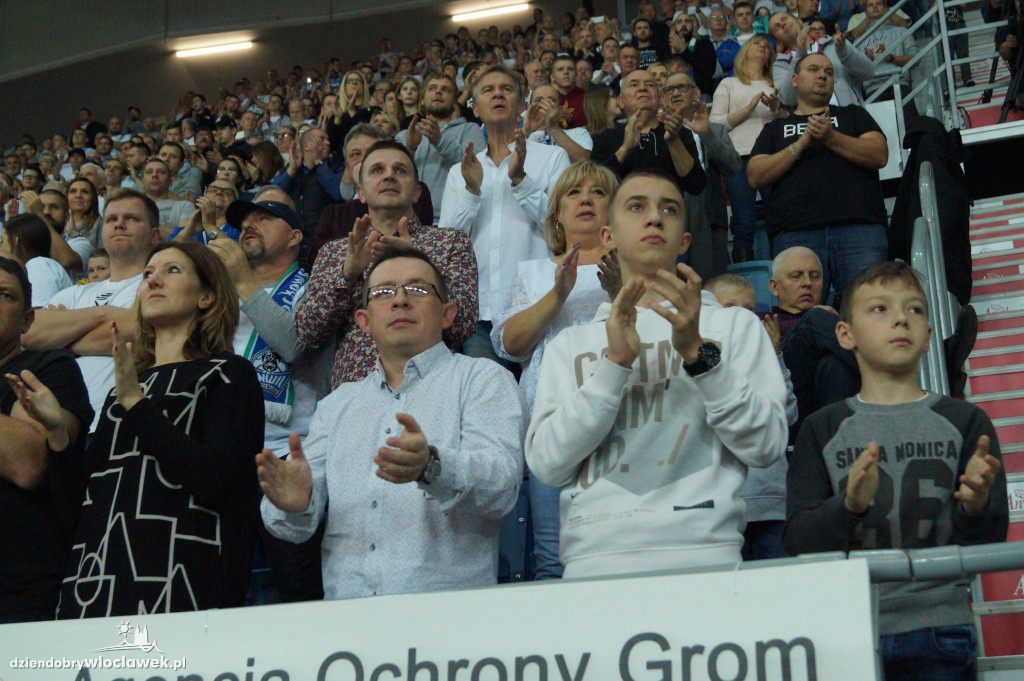 Kibice na meczu Anwil vs HydroTruck