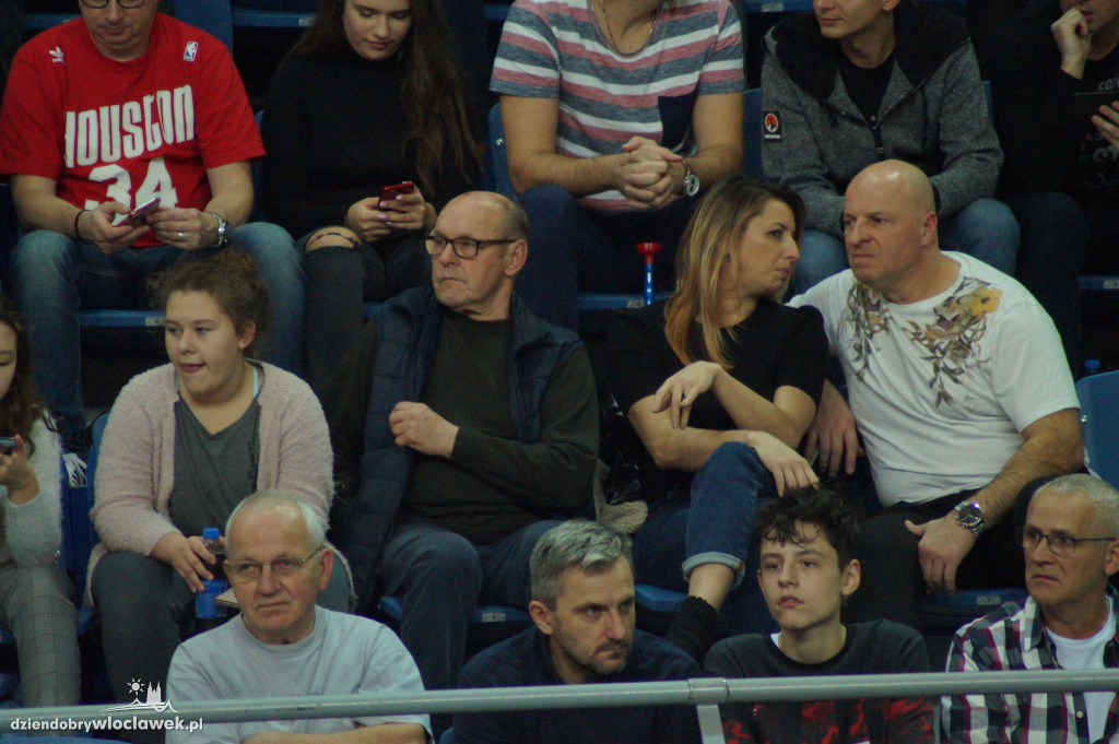 Kibice na meczu Anwil vs HydroTruck