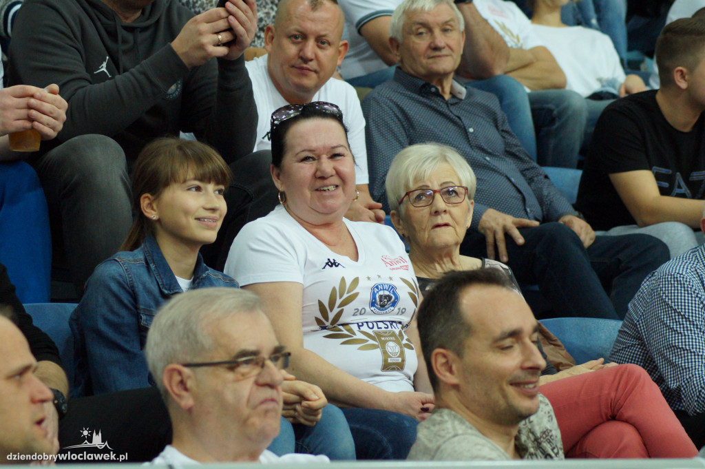 Kibice na meczu Anwil vs HydroTruck