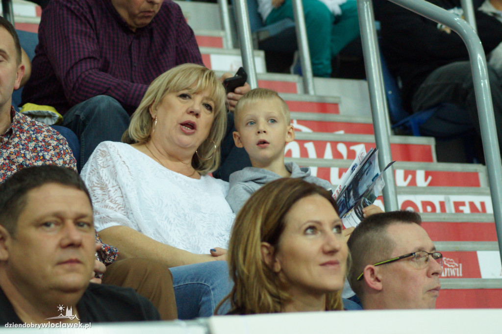 Kibice na meczu Anwil vs HydroTruck