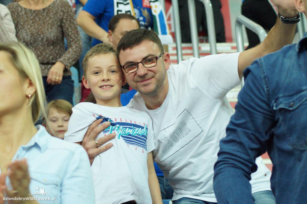 Kibice na meczu Anwil vs HydroTruck