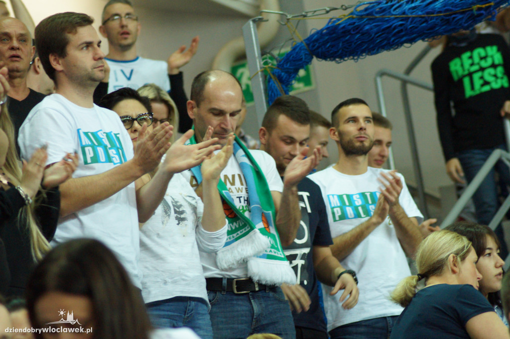 Kibice na meczu Anwil vs HydroTruck