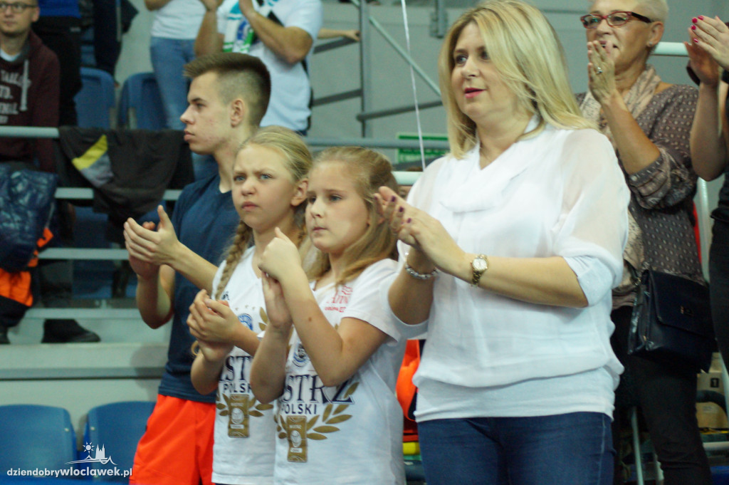 Kibice na meczu Anwil vs HydroTruck