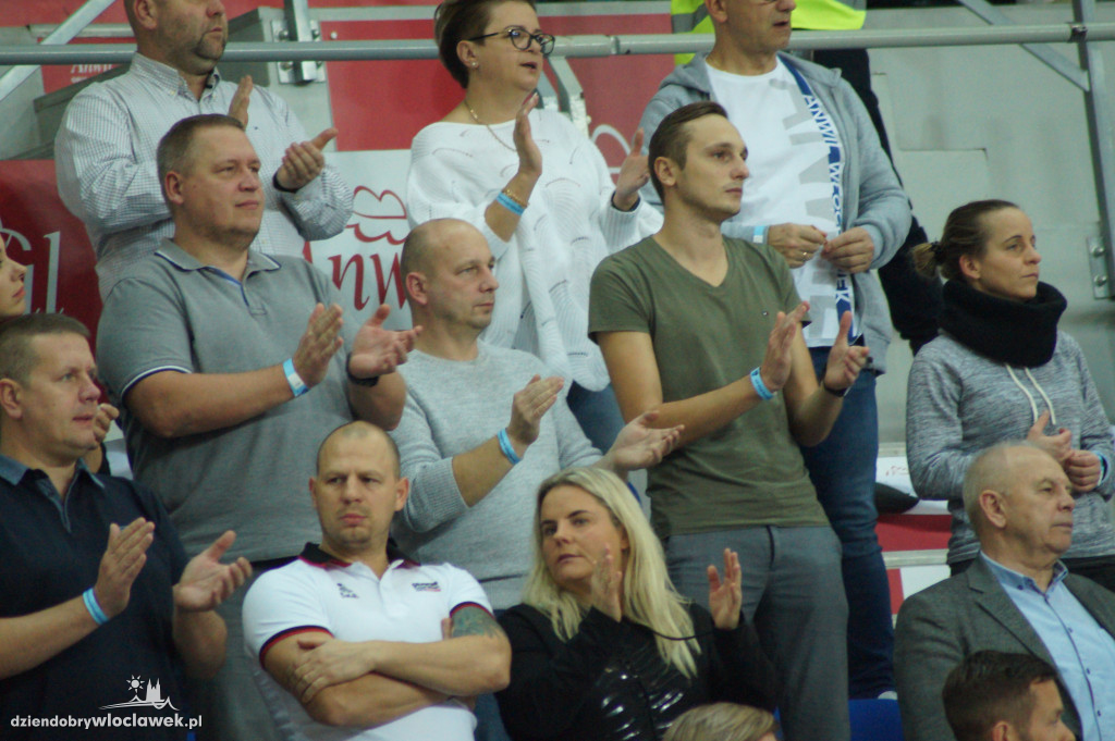 Kibice na meczu Anwil vs HydroTruck