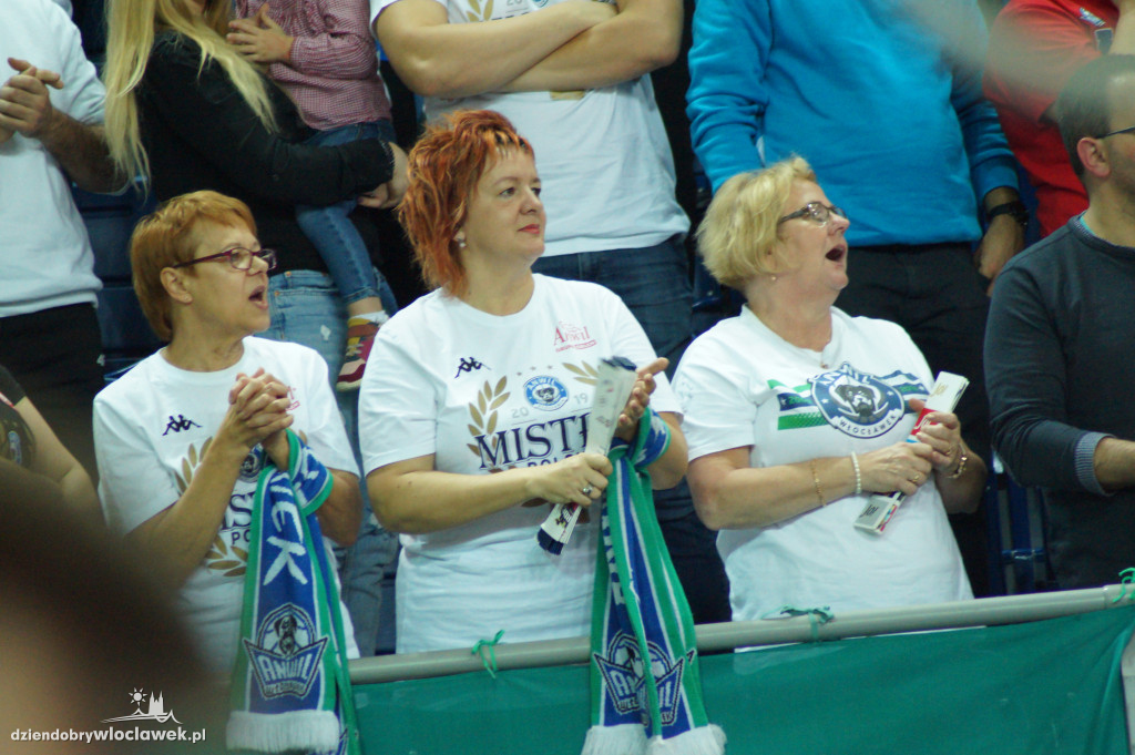 Kibice na meczu Anwil vs HydroTruck