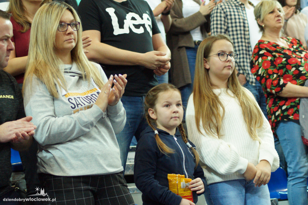 Kibice na meczu Anwil vs HydroTruck