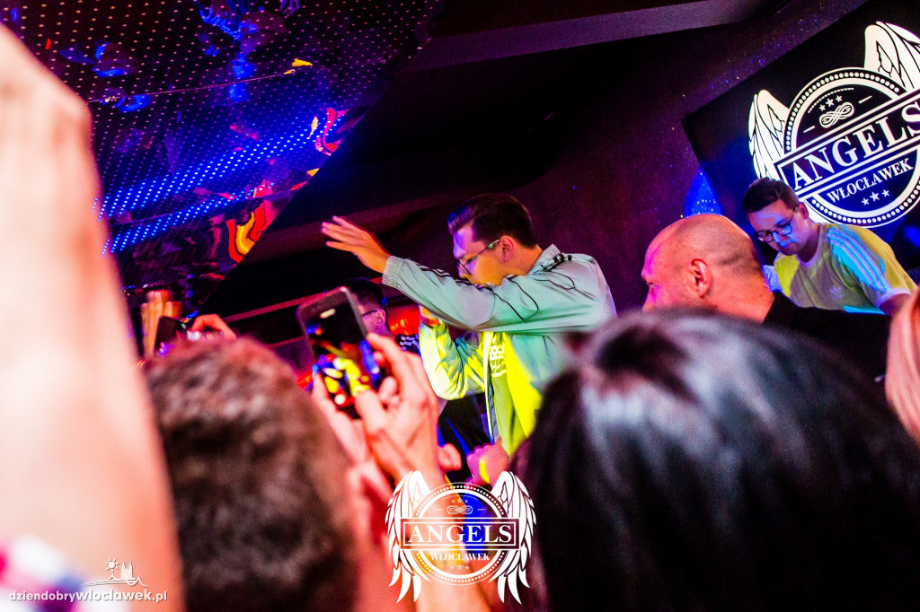 Ronnie Ferrari na otwarcie Angels Club