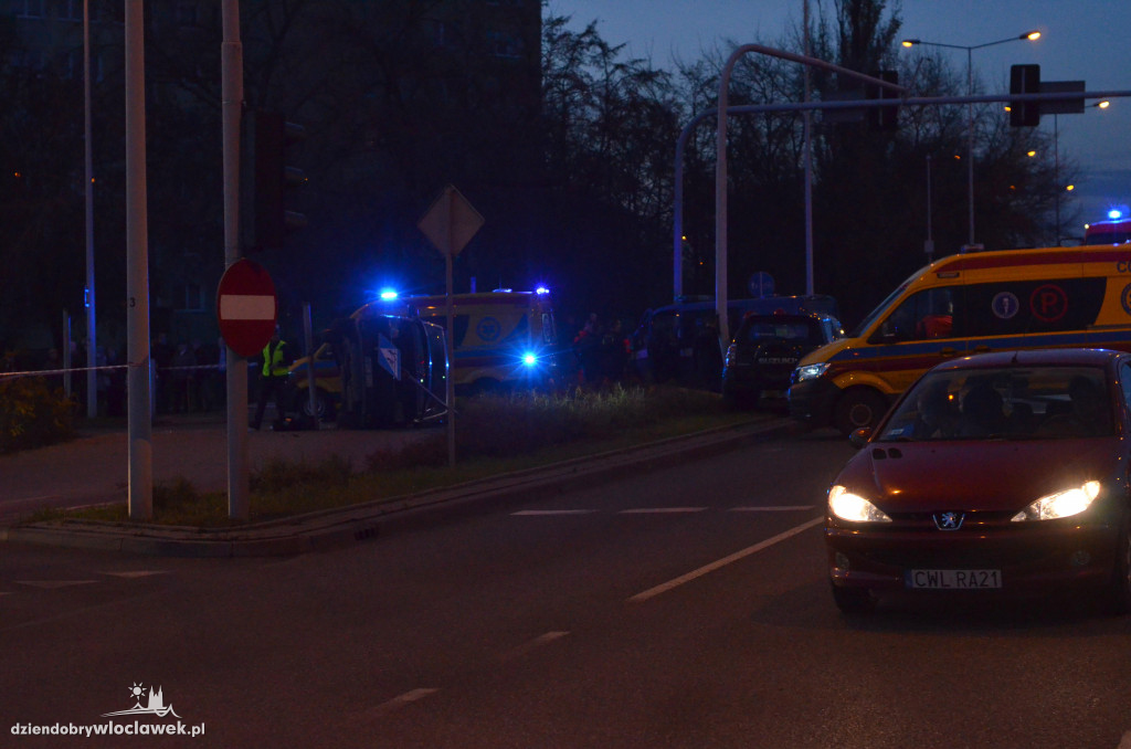 Kraksa z udziałem radiowozu