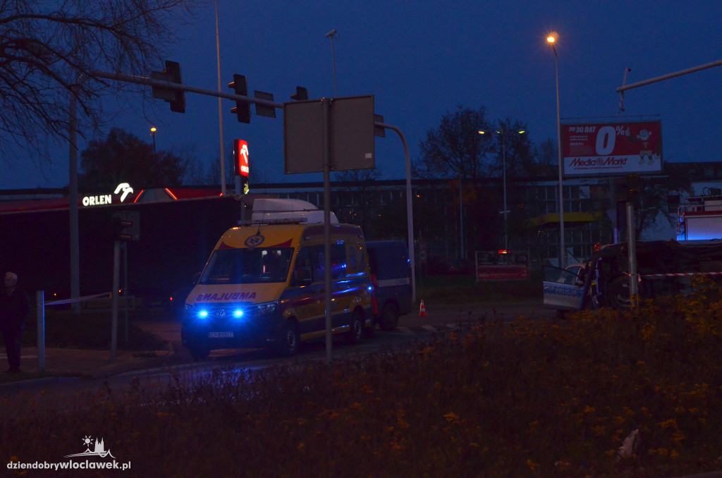 Kraksa z udziałem radiowozu