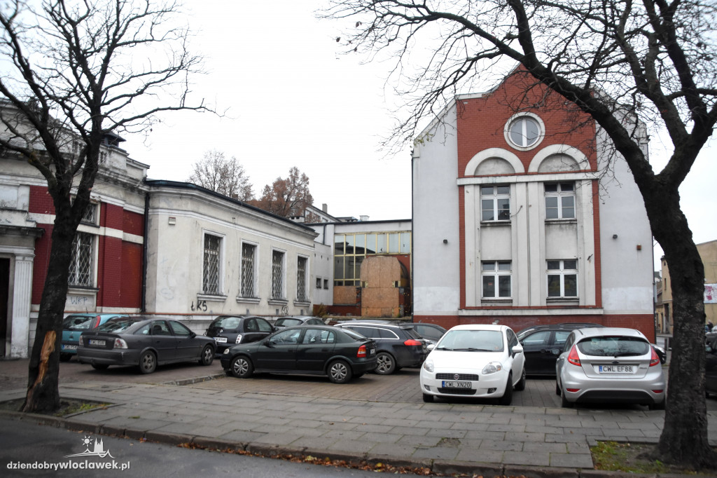 Ten budynek zmienia właściciela